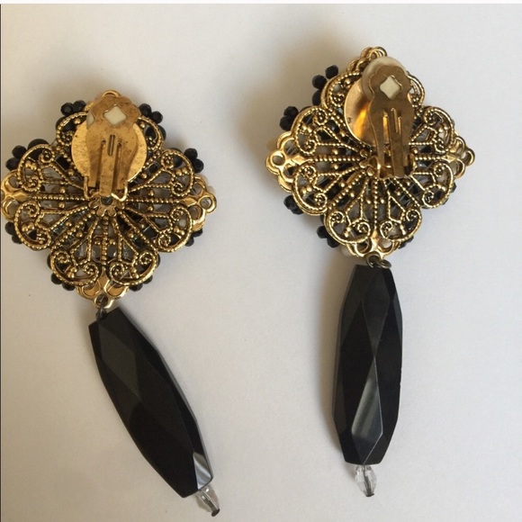 Erickson Beamon clip on earrings - Picture 3 of 3